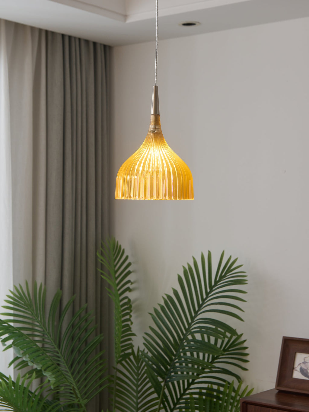 Lampă suspendată Lucina
