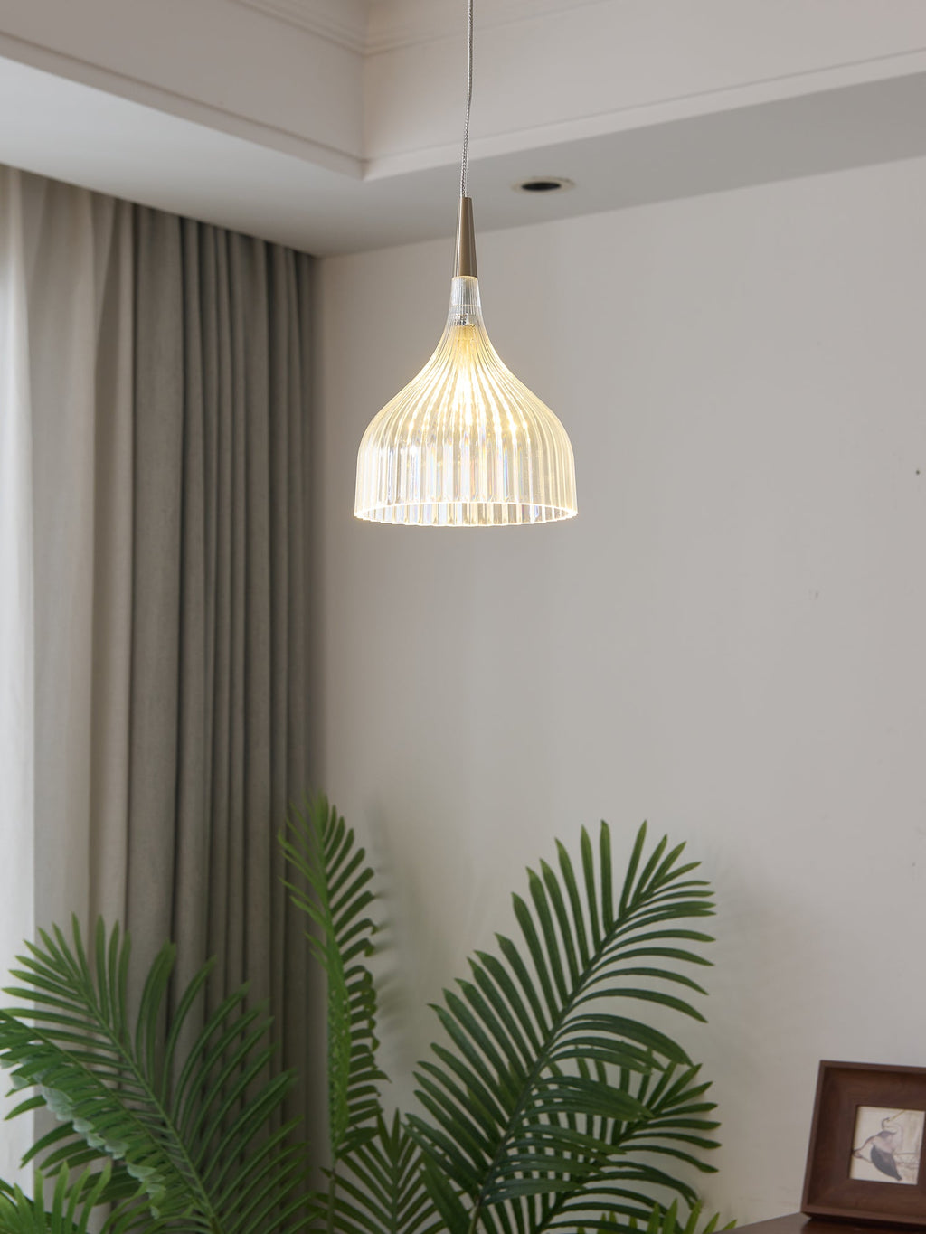 Lampă suspendată Lucina