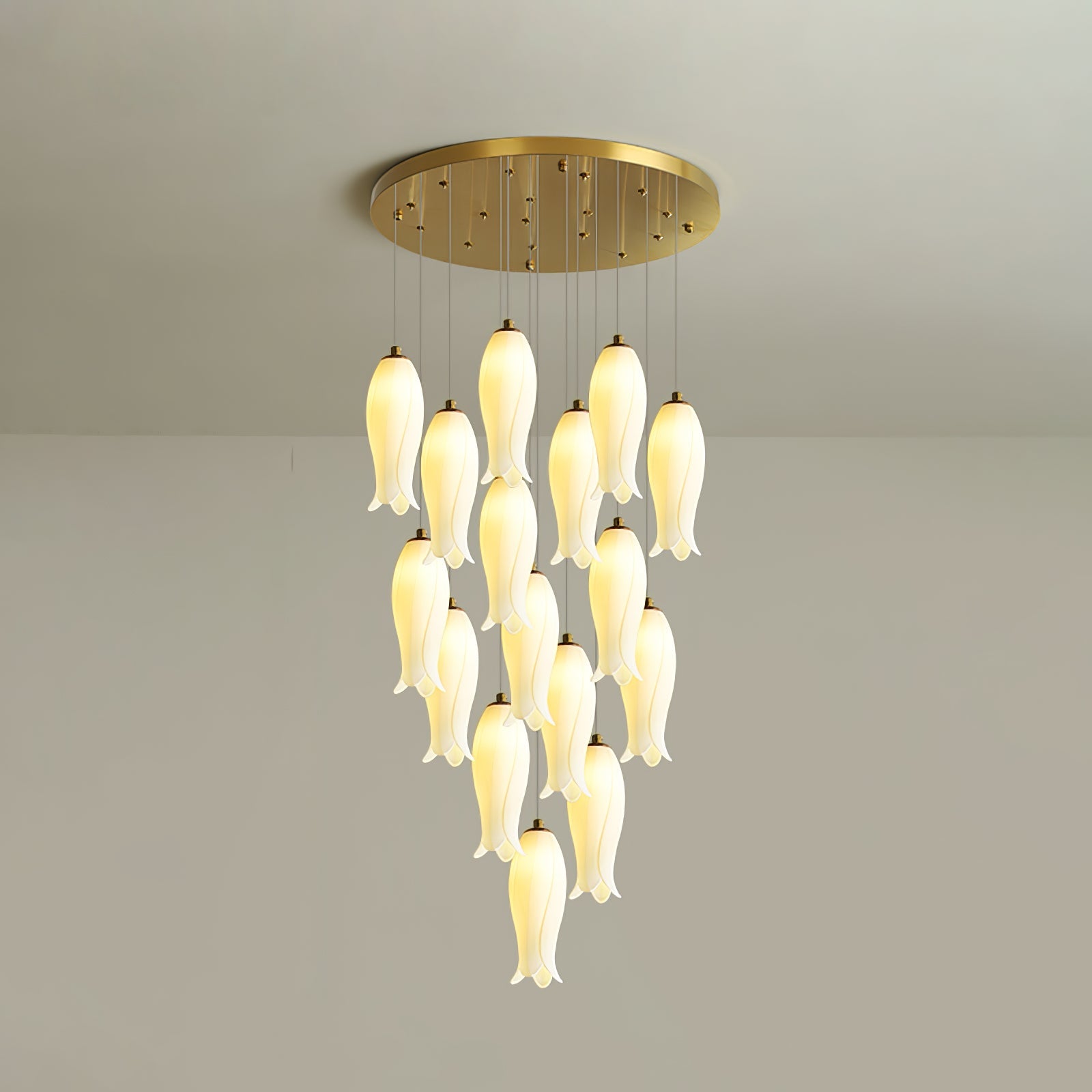Luma Flora Stairs Chandelier - Vakkerlight