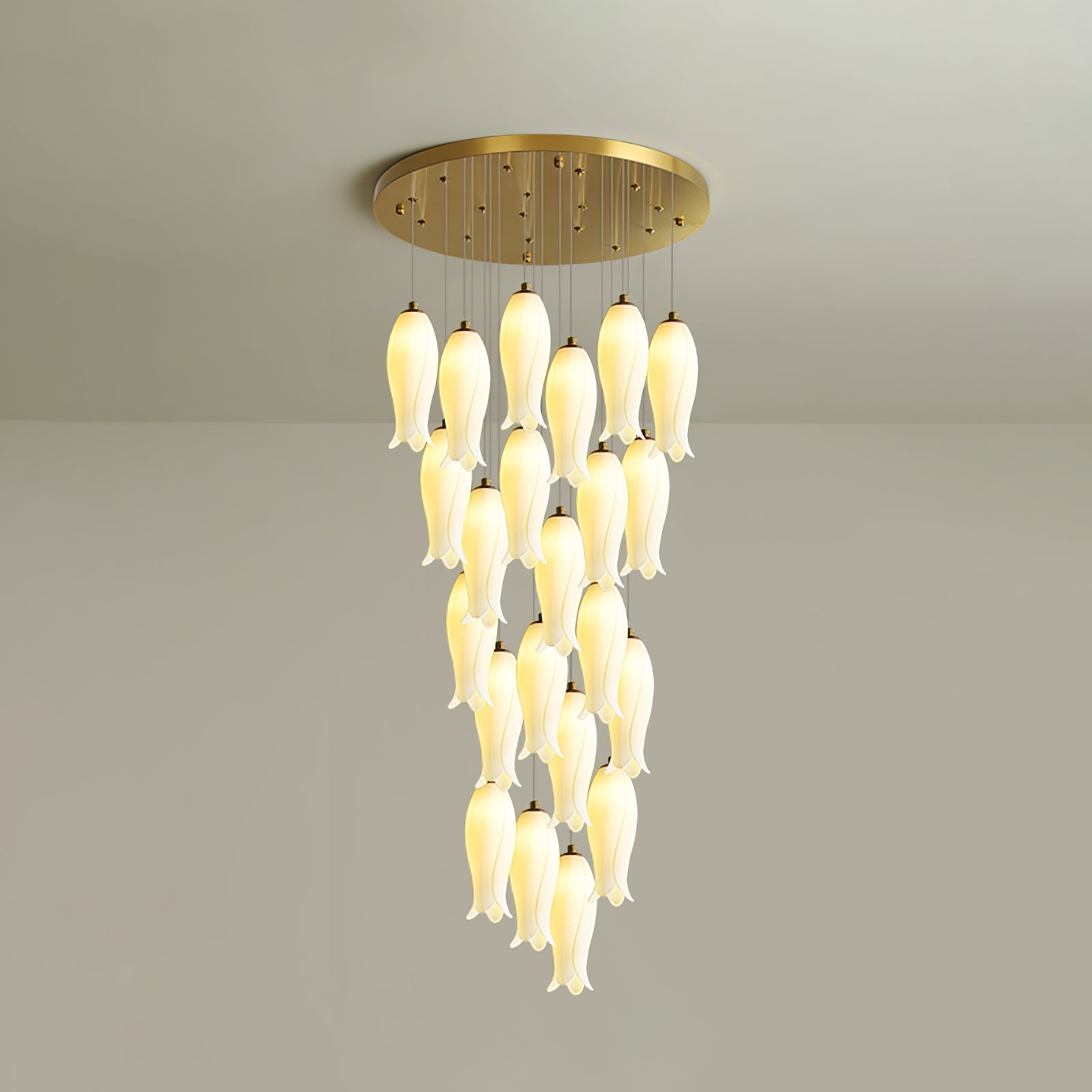 Luma Flora Stairs Chandelier - Vakkerlight