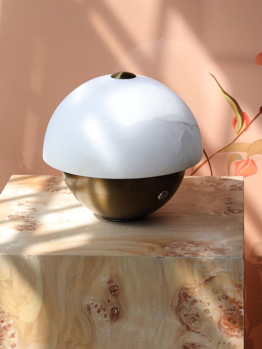 Lampă de masă mini din alabastru Luna Stone