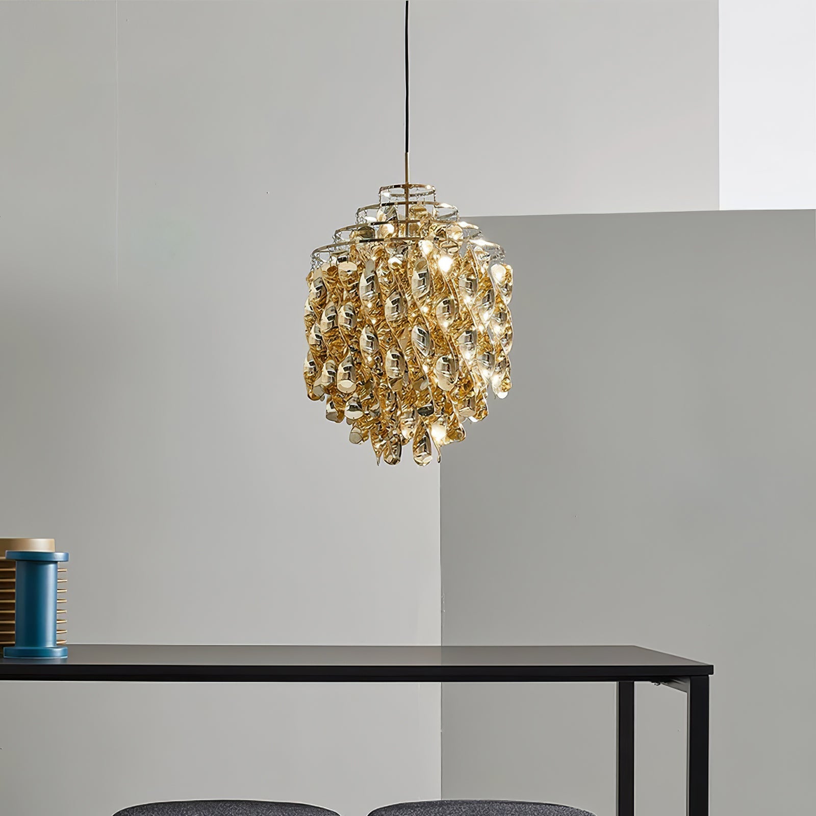 Lampă suspendată spiralată Maris