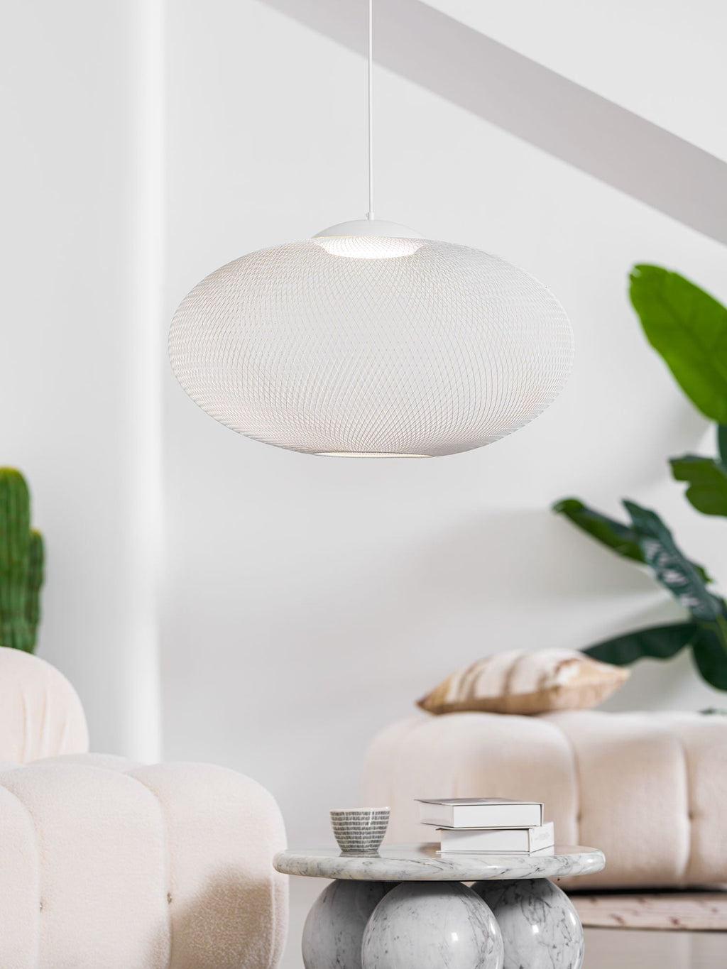 Metallic Meshwork Pendant Lamp
