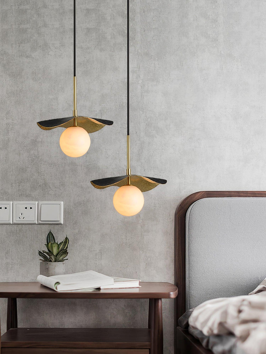 Montera Alabaster Pendant Light