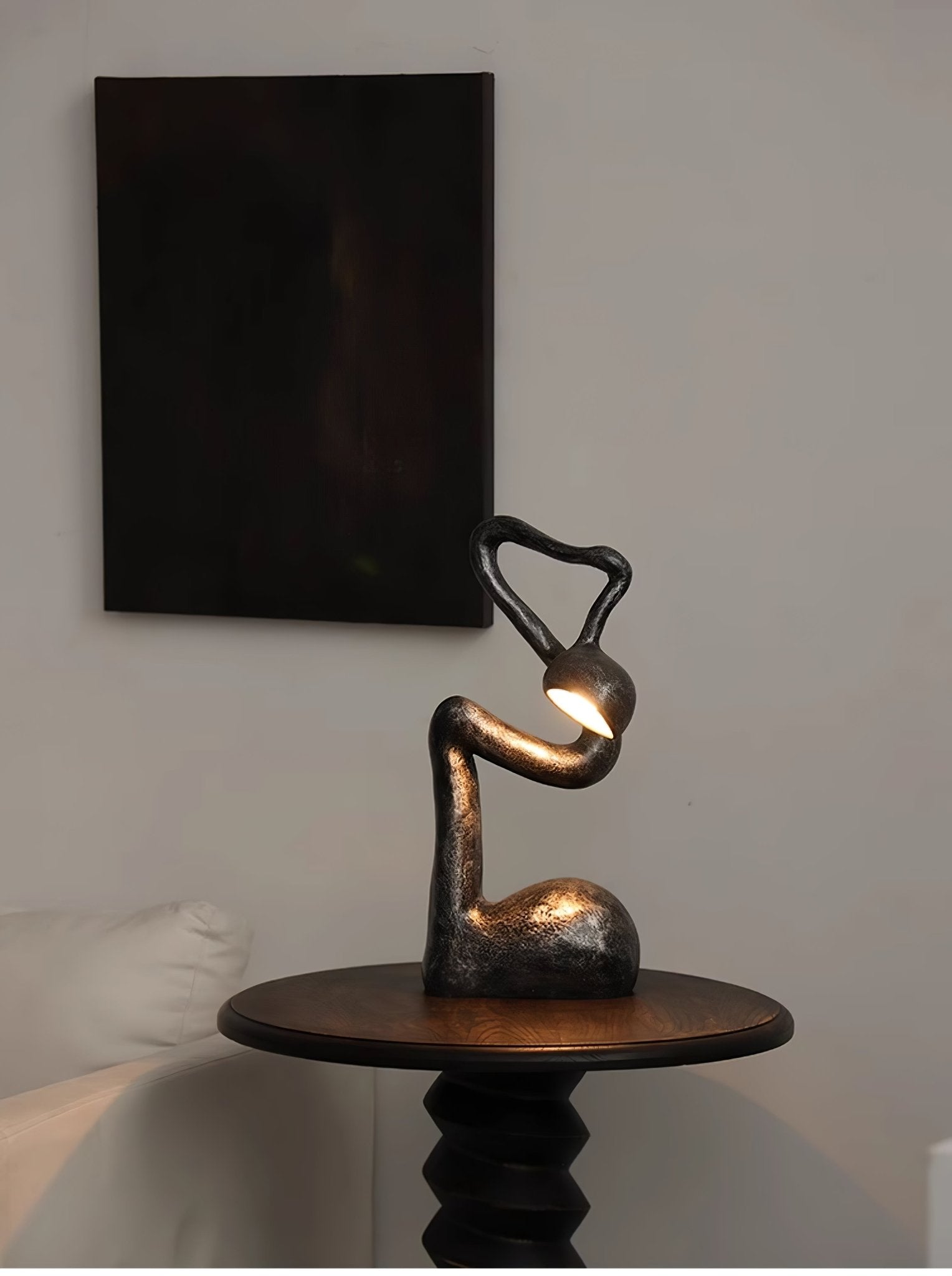Lampă de masă cu sculptură de smirnă 