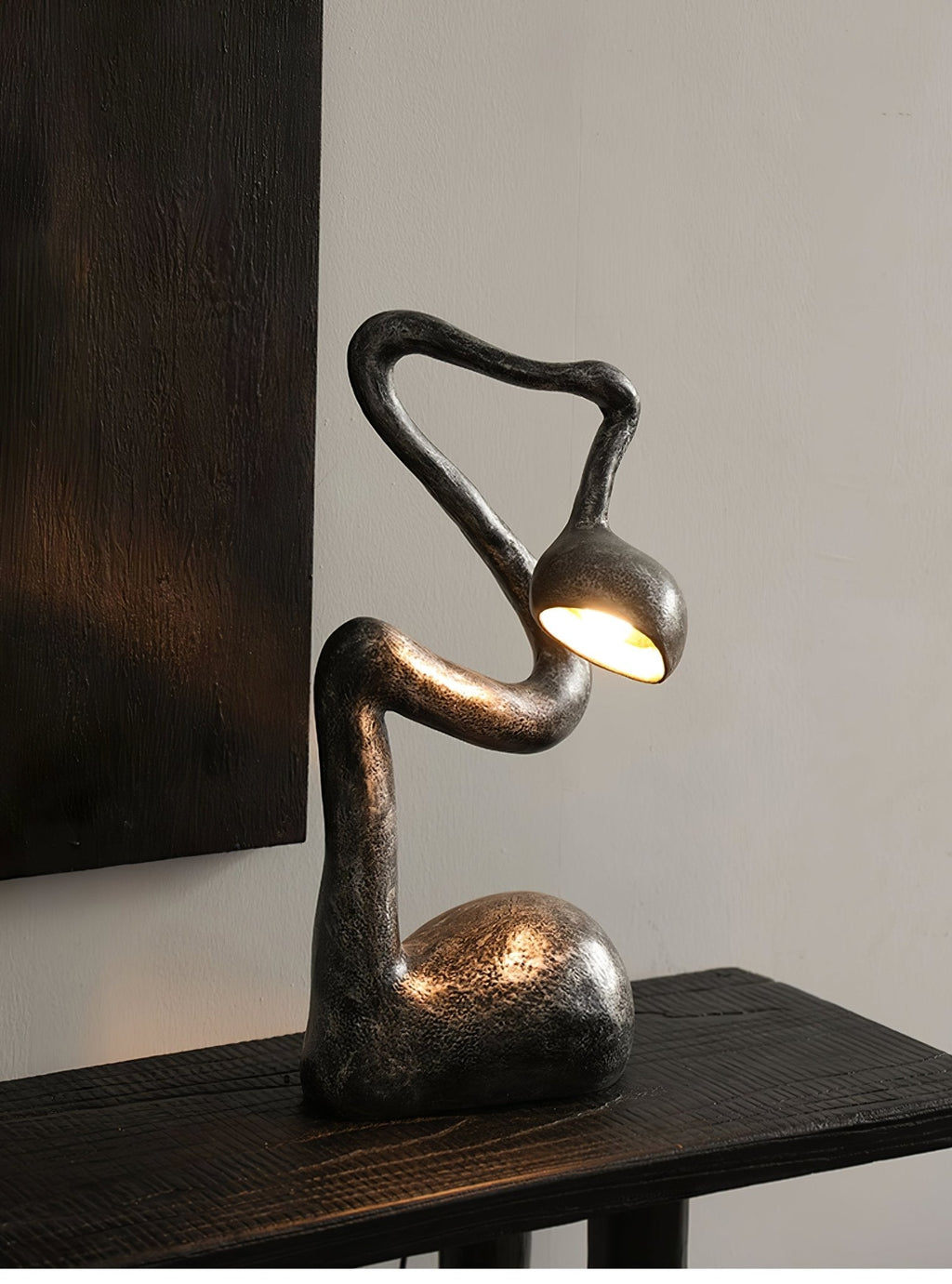Lampă de masă cu sculptură de smirnă 