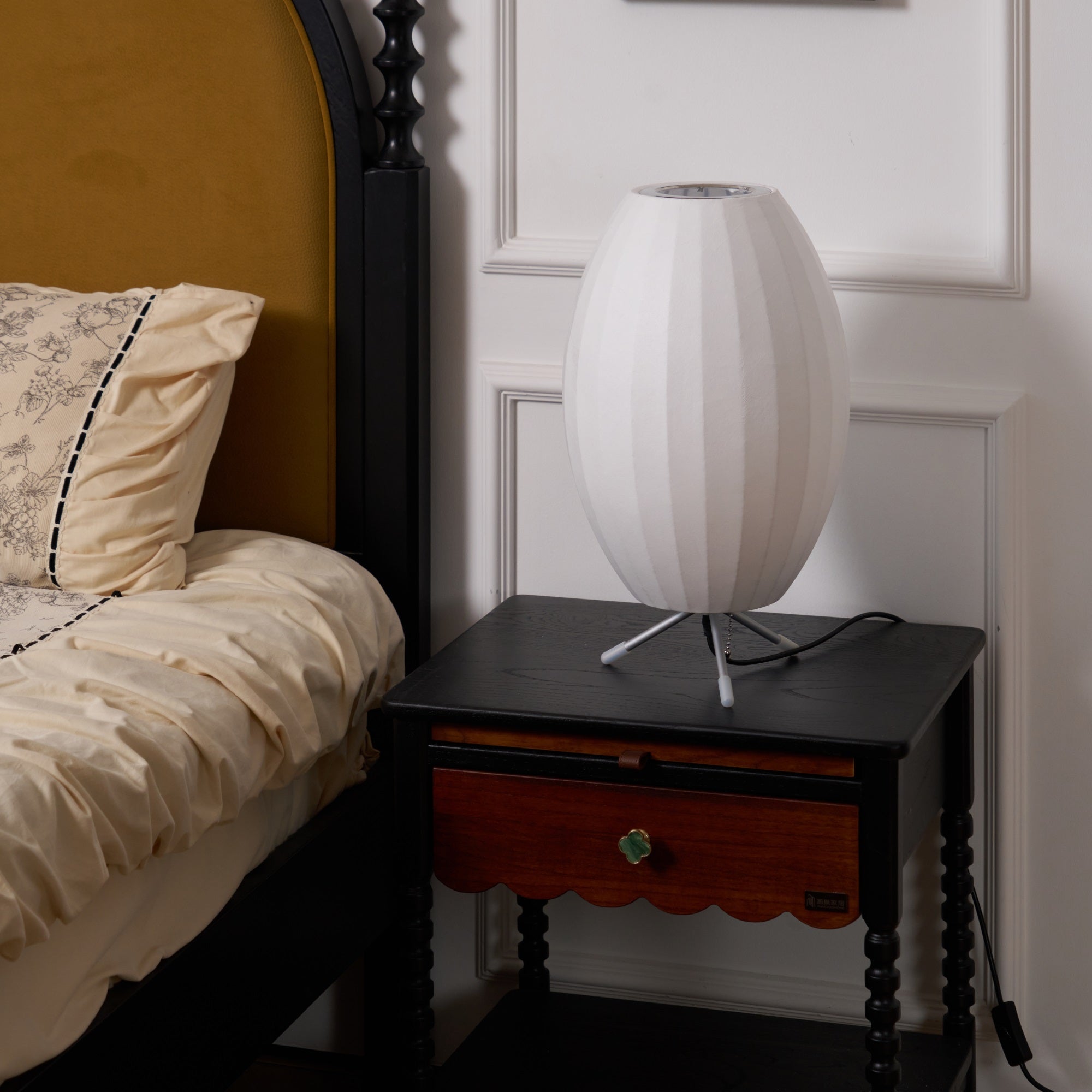Nelson Tripod Table Lamp