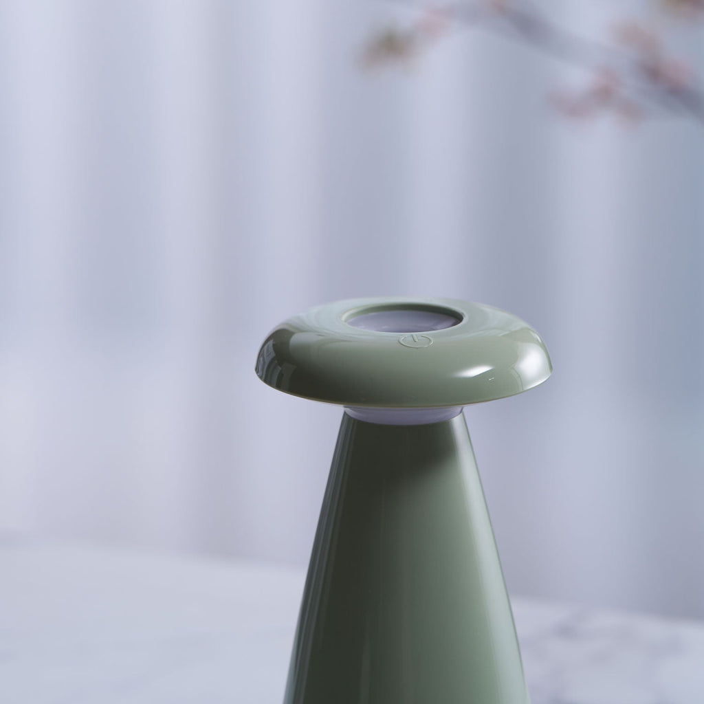 Lampă de masă reîncărcabilă Noko Mushroom 