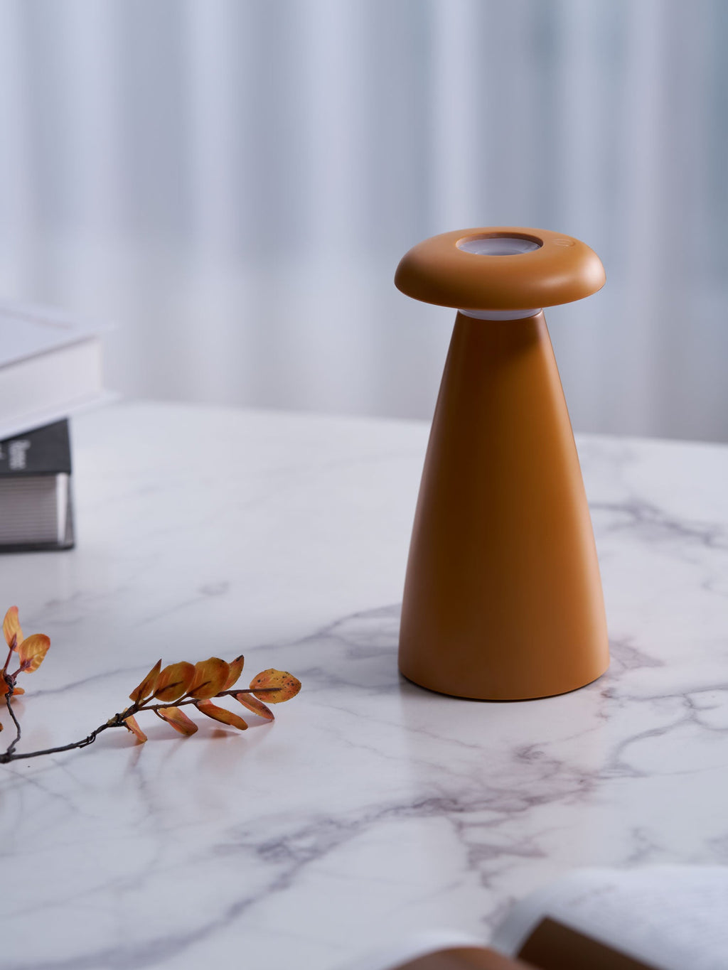 Lampă de masă reîncărcabilă Noko Mushroom 