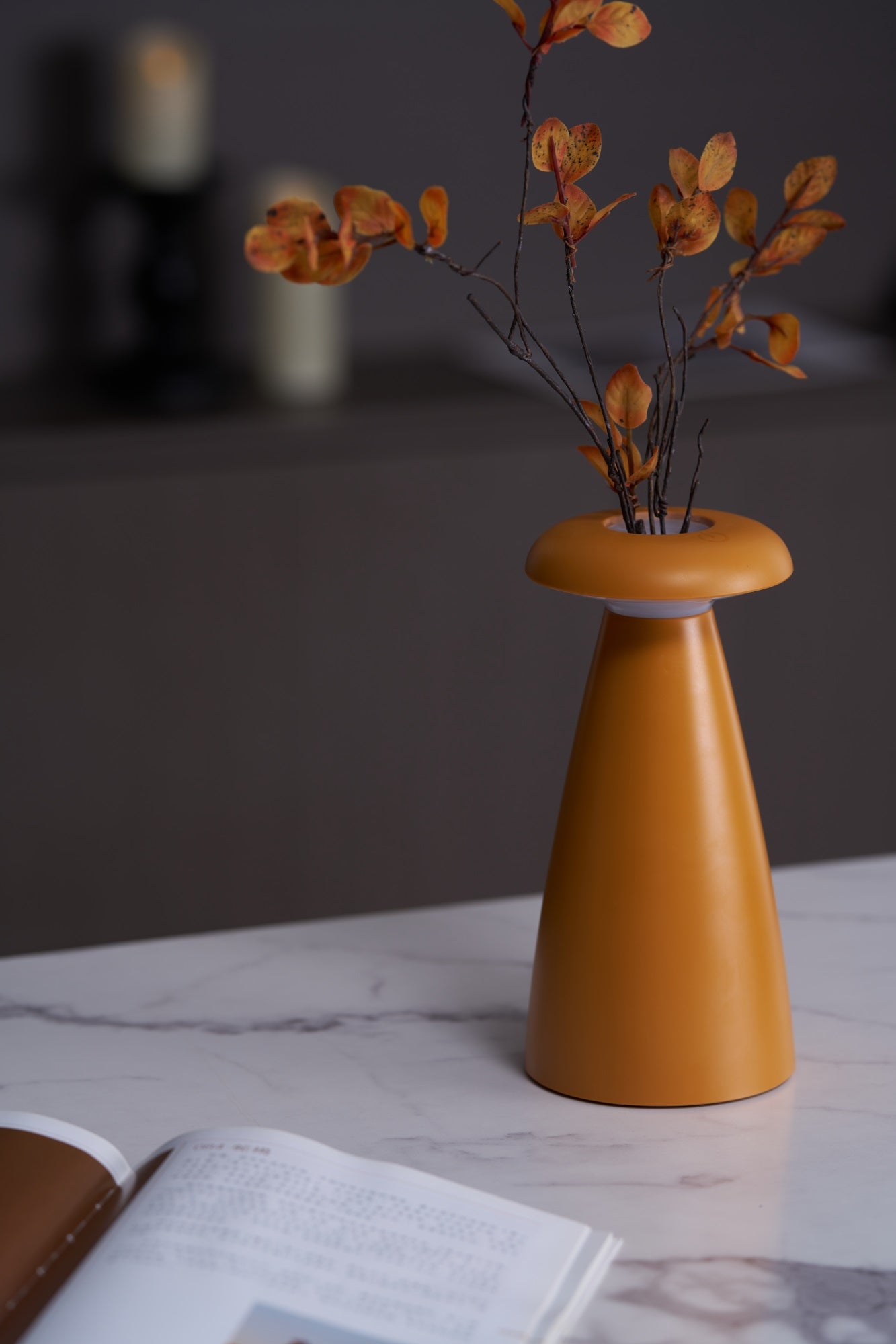 Lampă de masă reîncărcabilă Noko Mushroom 