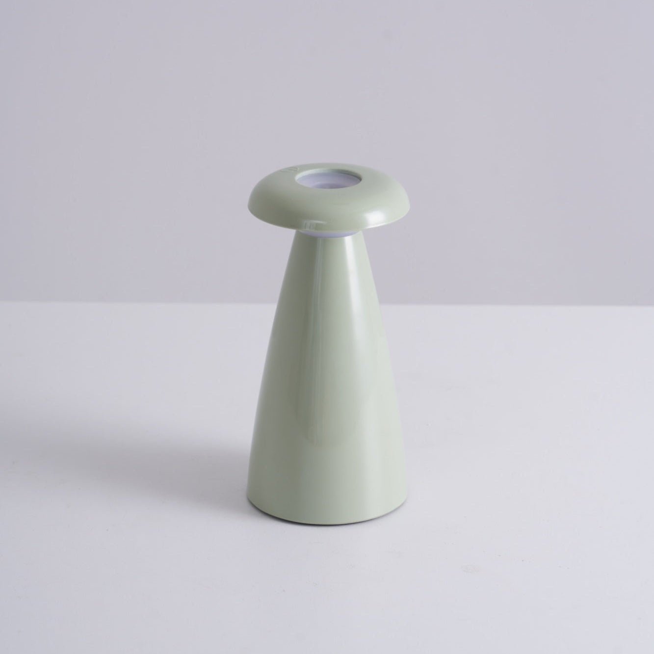 Lampă de masă reîncărcabilă Noko Mushroom 