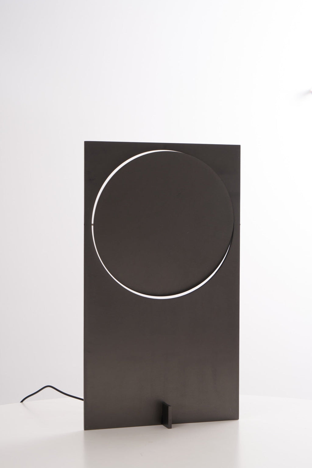 OBJ-01 Table Lamp