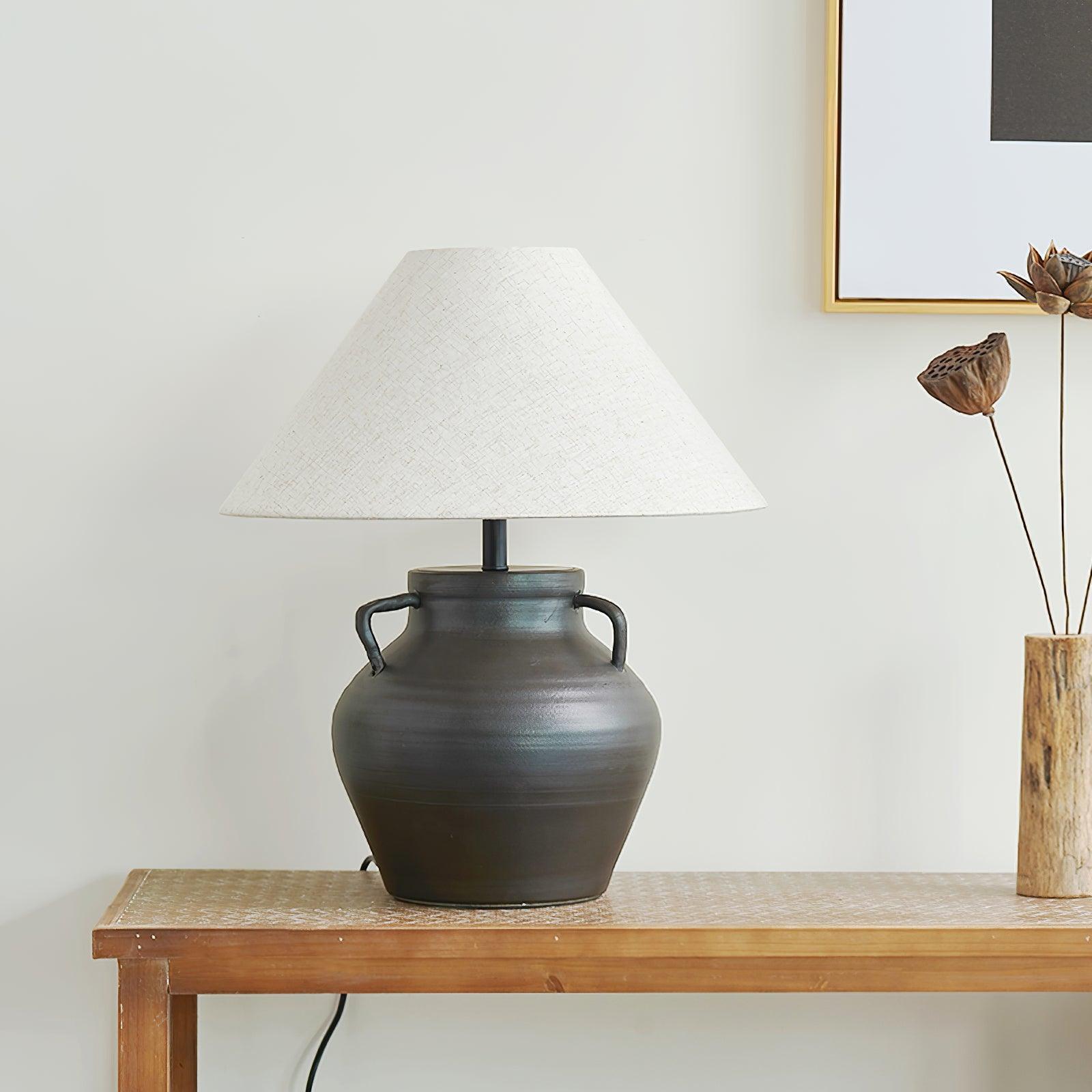 Old Wine Pot Table Lamp