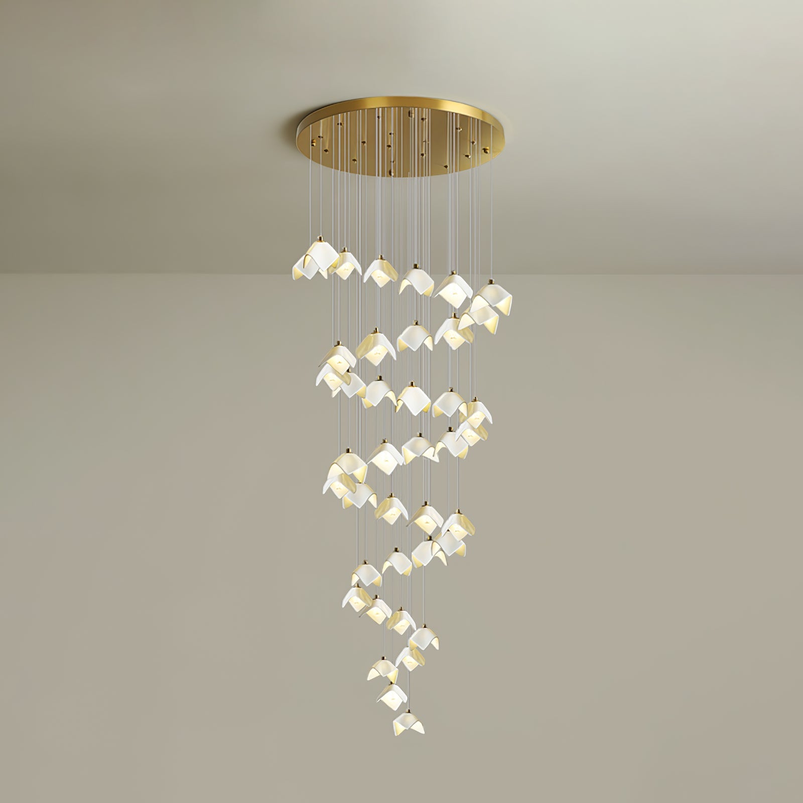 Orlani Cascade Stairs Chandelier - Vakkerlight