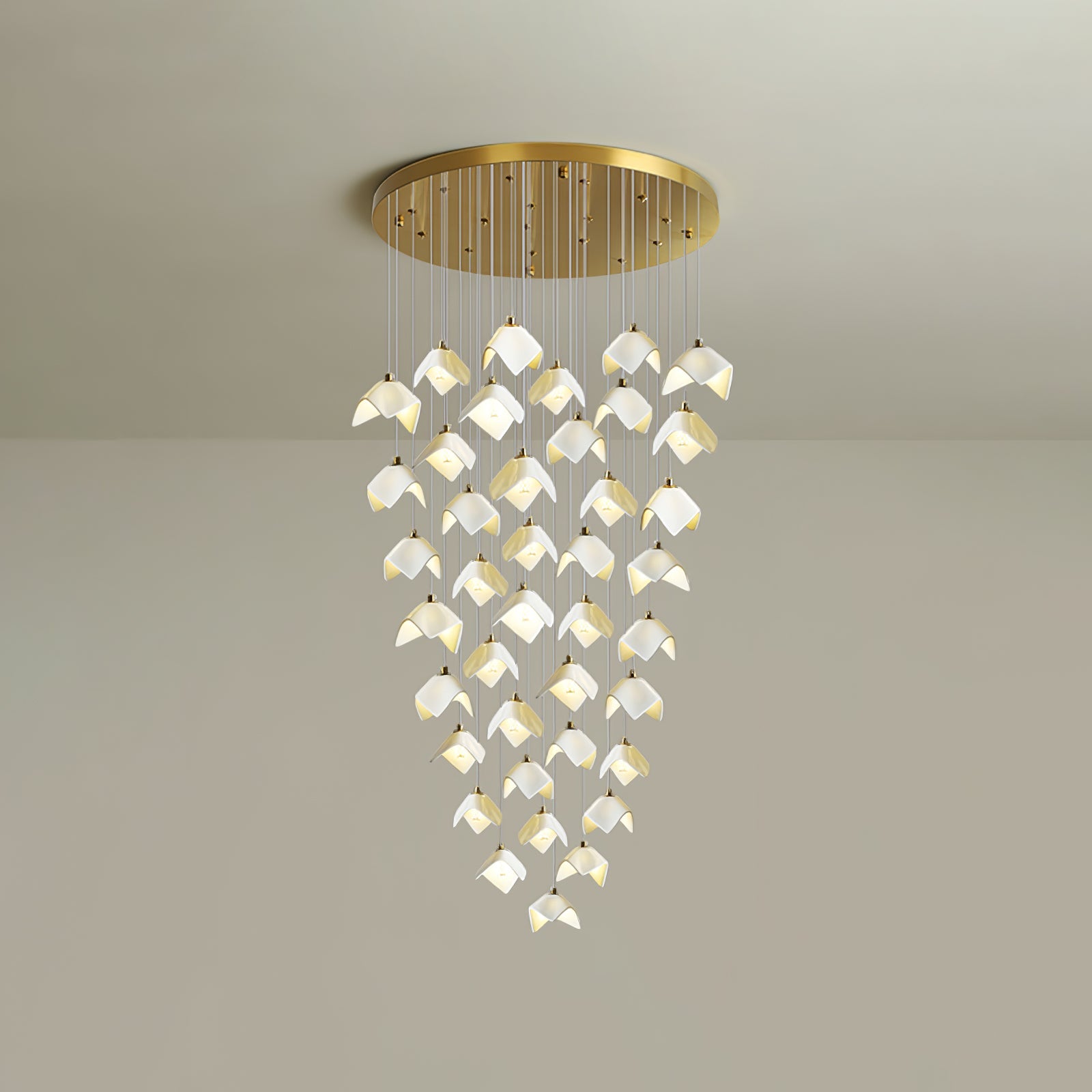 Orlani Cascade Stairs Chandelier - Vakkerlight