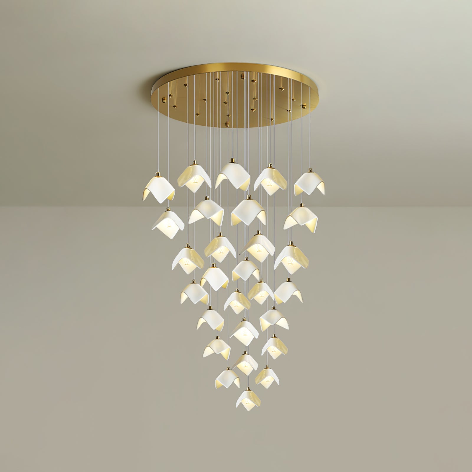 Orlani Cascade Stairs Chandelier - Vakkerlight