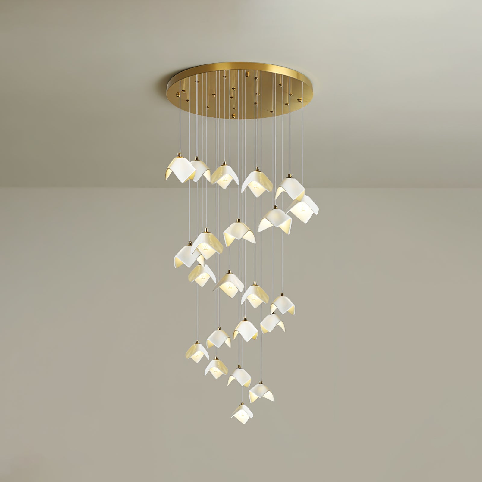 Orlani Cascade Stairs Chandelier - Vakkerlight