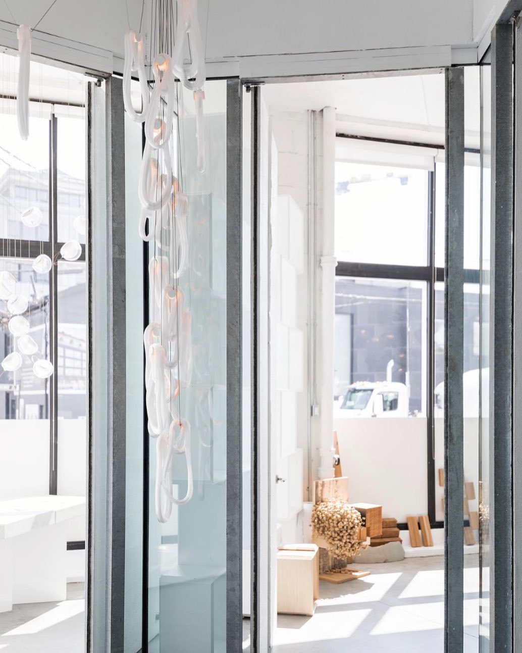 Pearlescent Filament Chandelier