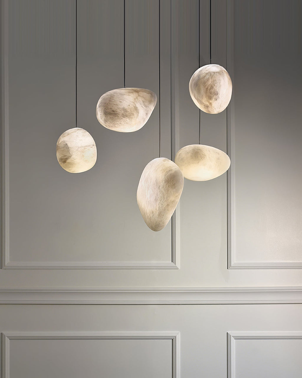 Lampă suspendată Pebbles Alabastr