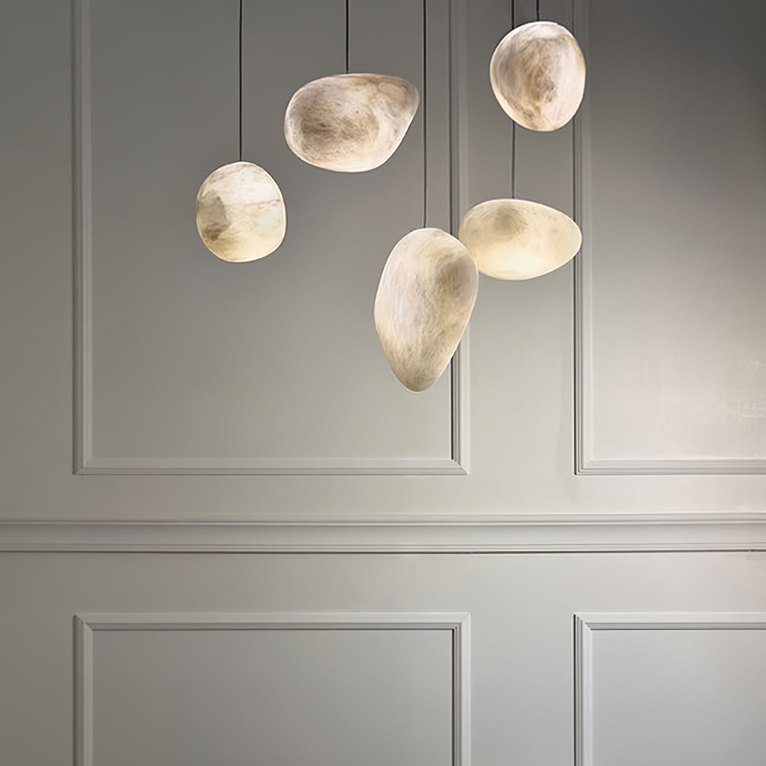 Lampă suspendată Pebbles Alabastr