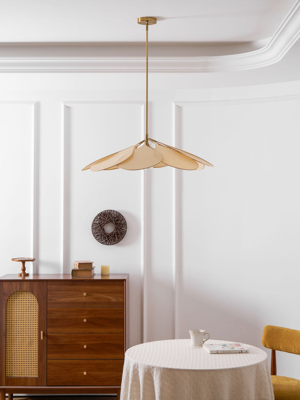 Precieuse Petals Pendant Lamp