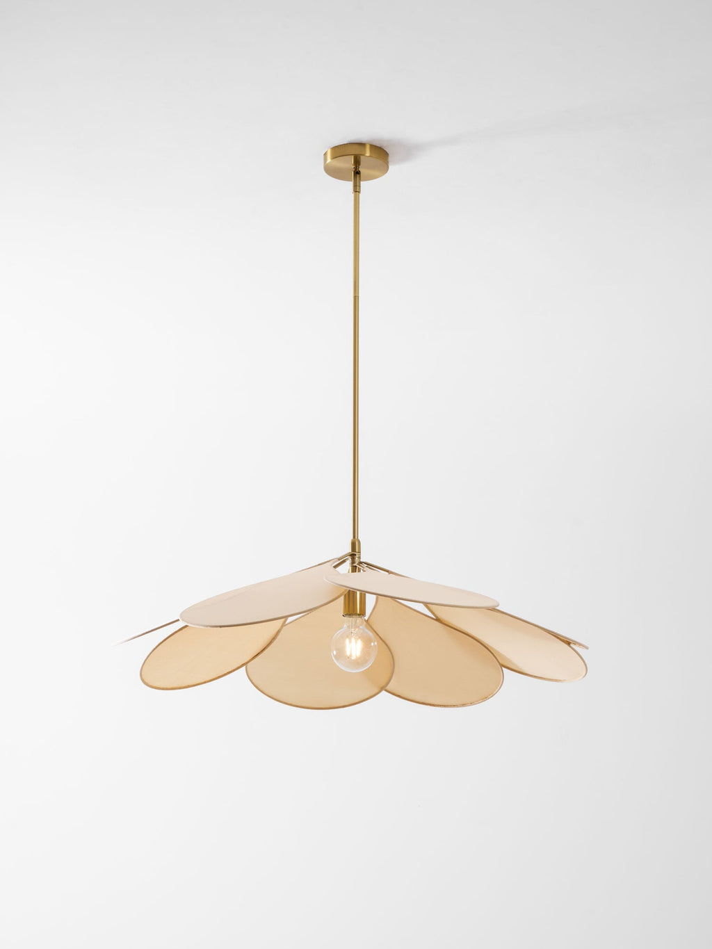 Precieuse Petals Pendant Lamp