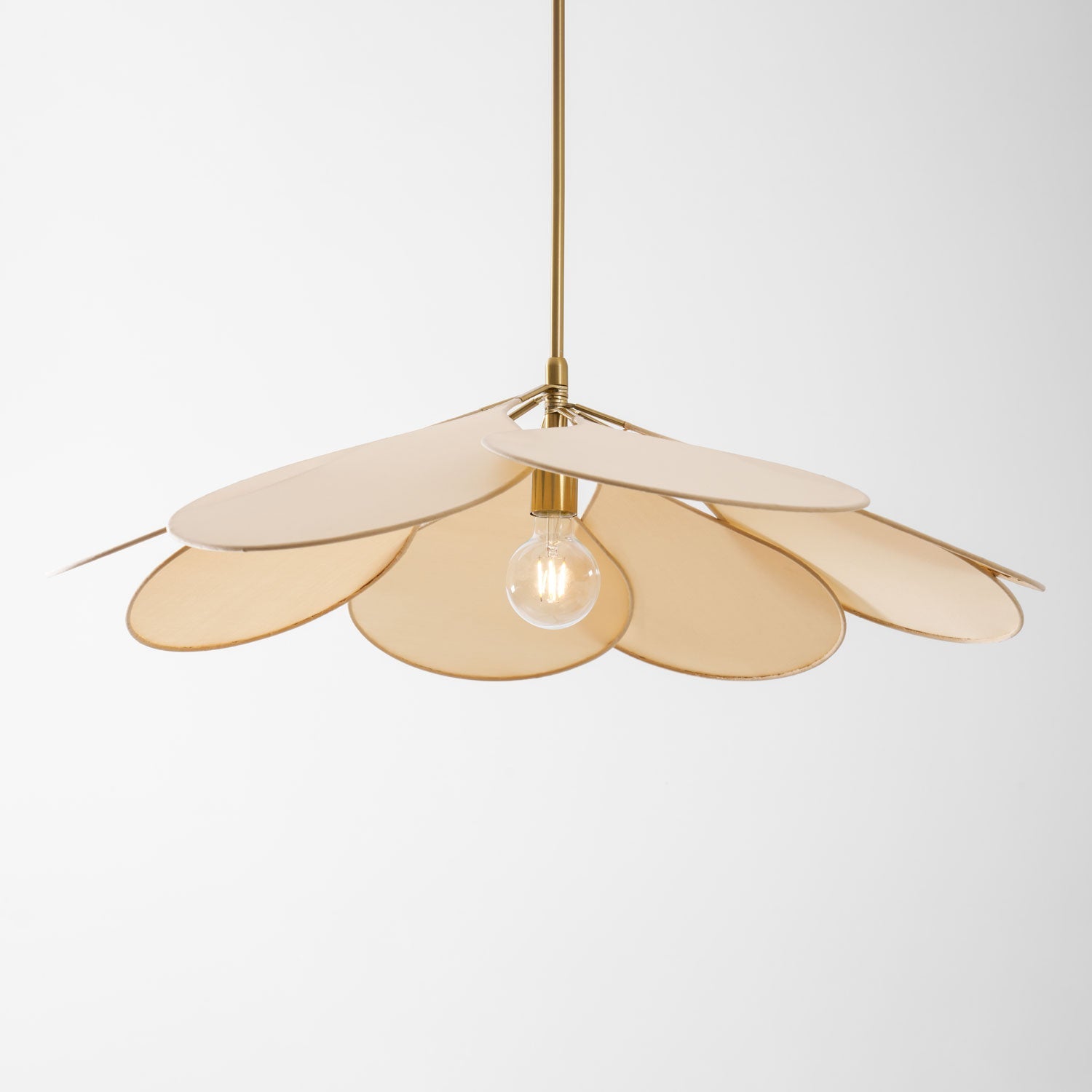 Precieuse Petals Pendant Lamp