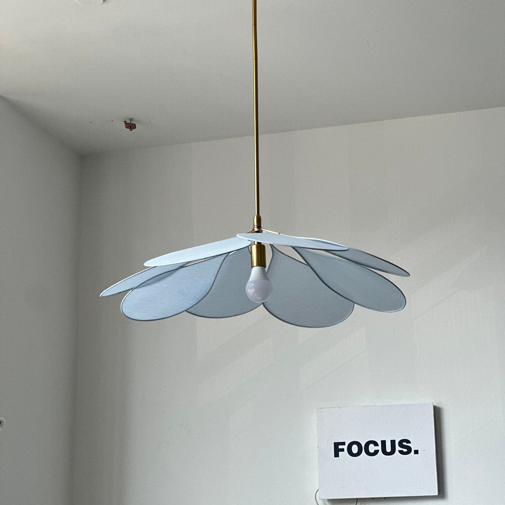 Precieuse Petals Pendant Lamp