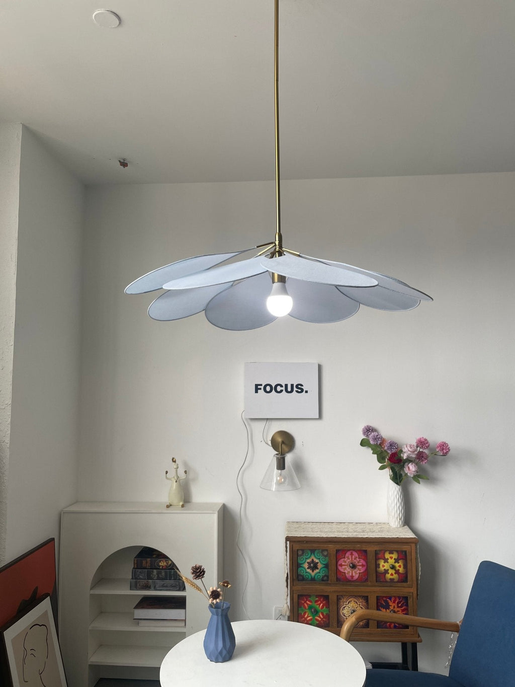Precieuse Petals Pendant Lamp
