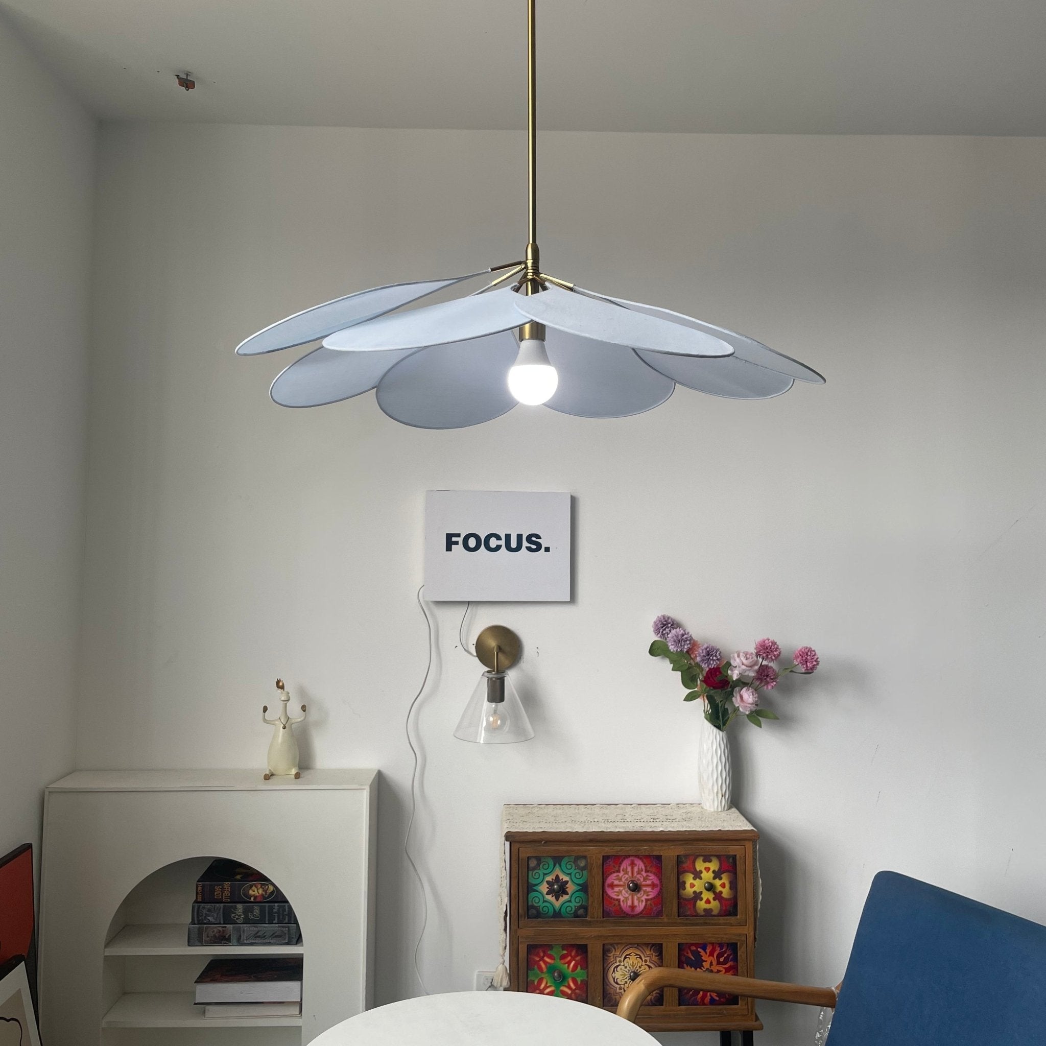 Precieuse Petals Pendant Lamp
