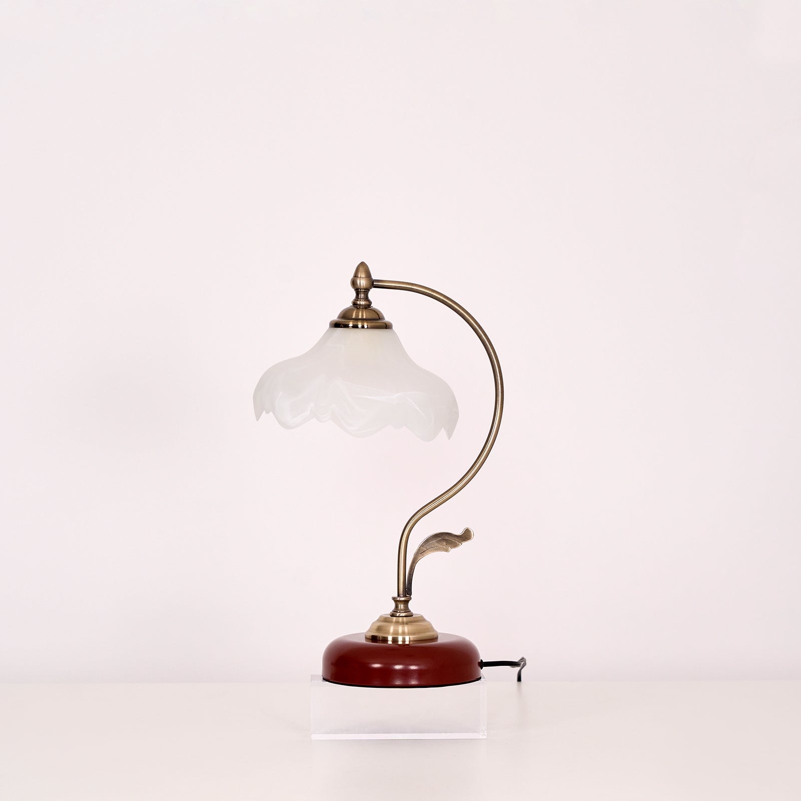 Vintage Laiton Table Lamp - Vakkerlight