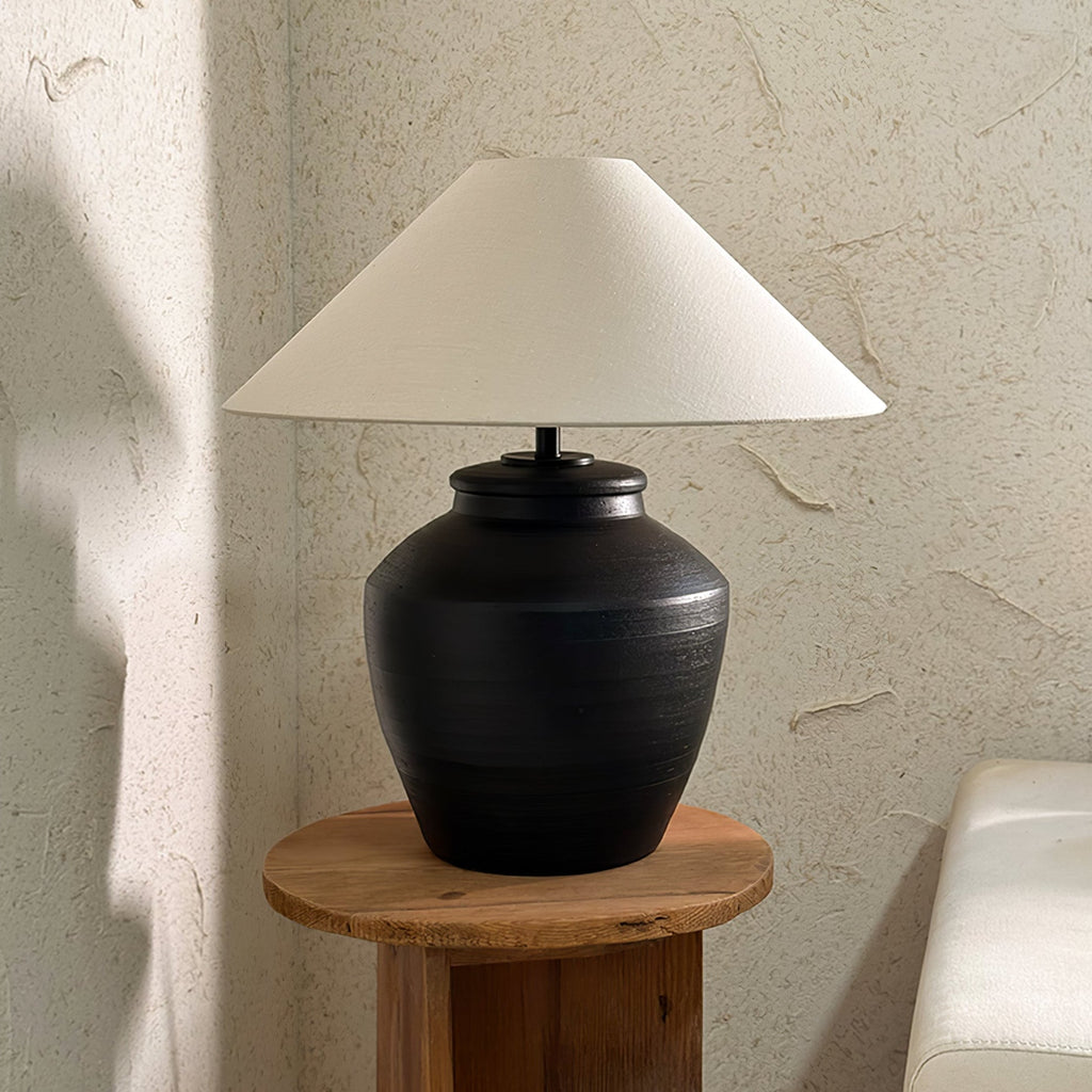 Lampă de masă rustică din ceramică neagră 
