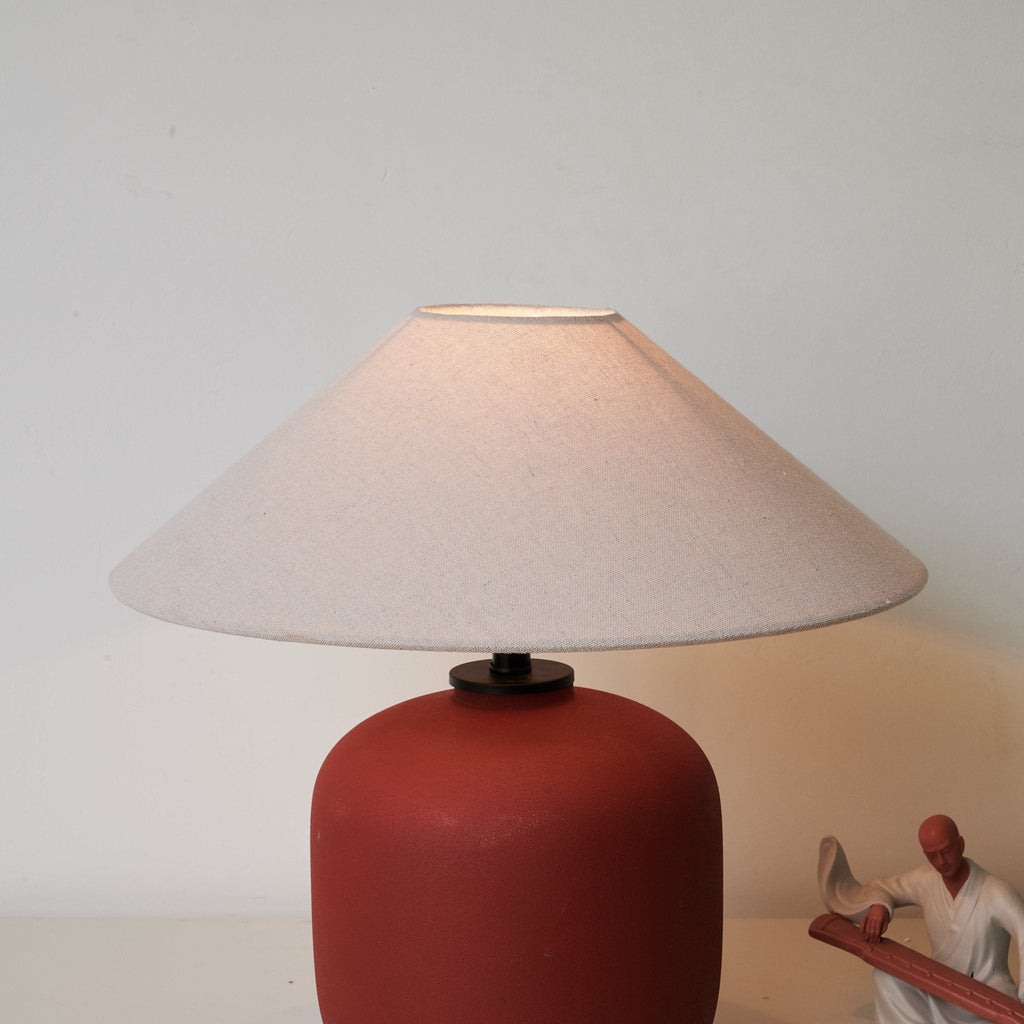 Lampă de masă din lut Sienna