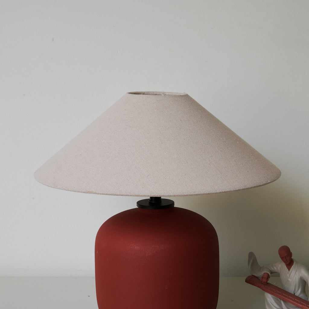 Lampă de masă din lut Sienna