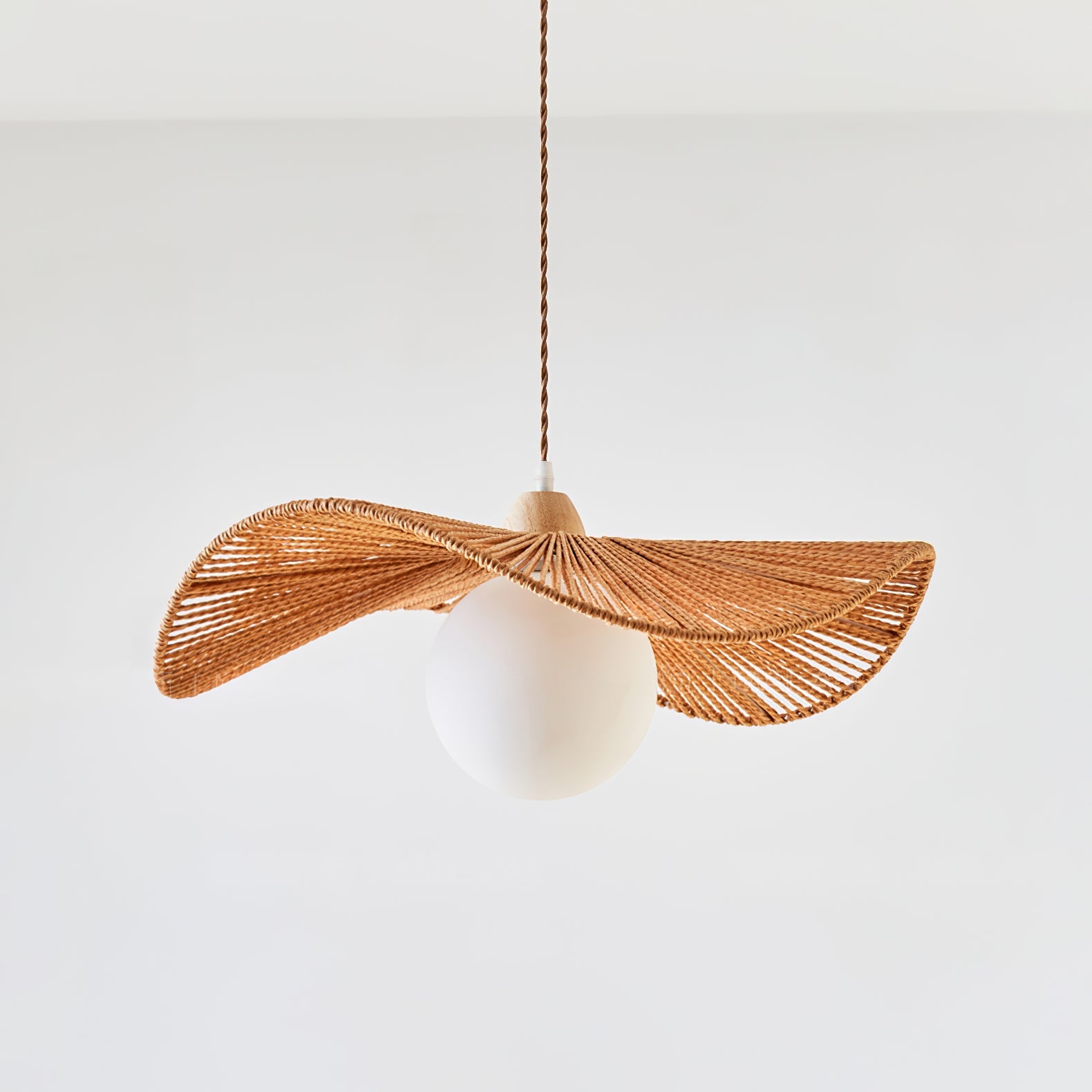 Sirocco Woven Pendant Lamp - Vakkerlight