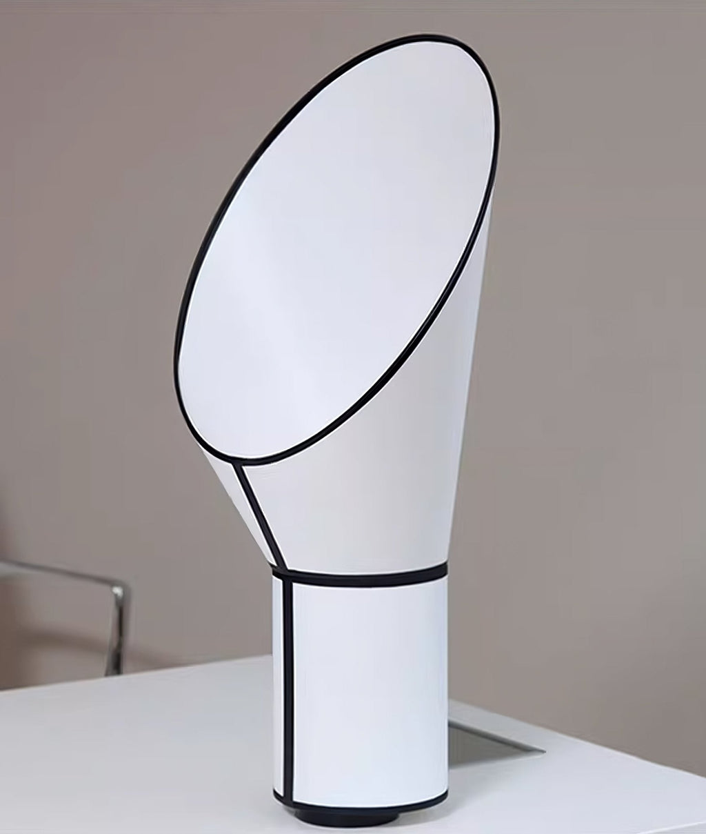 Lampă de masă Artful Outline