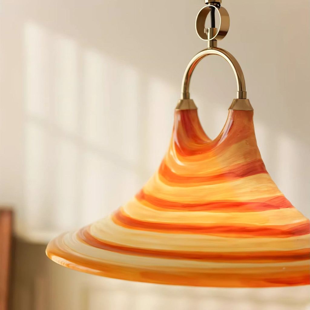Lampă suspendată din sticlă spiralată Solari