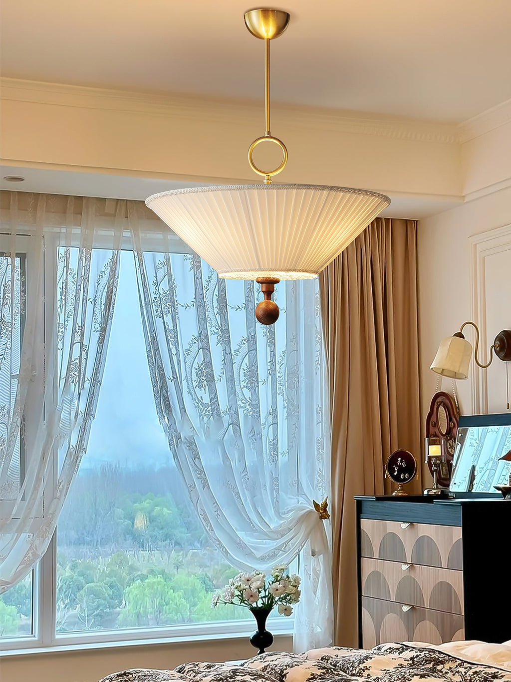 Lampă suspendată plisată Solaria