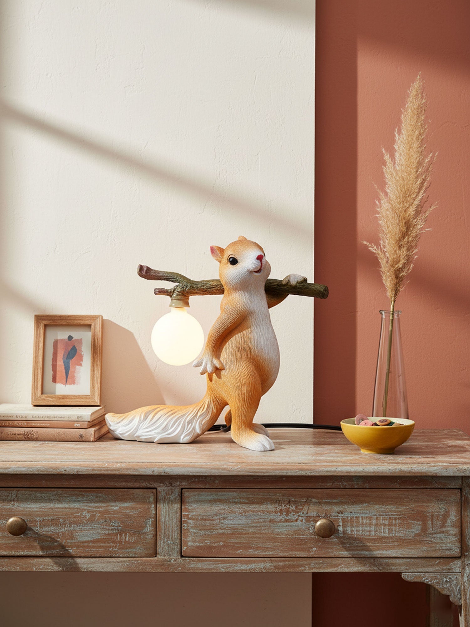 Squirrel Table Lamp
