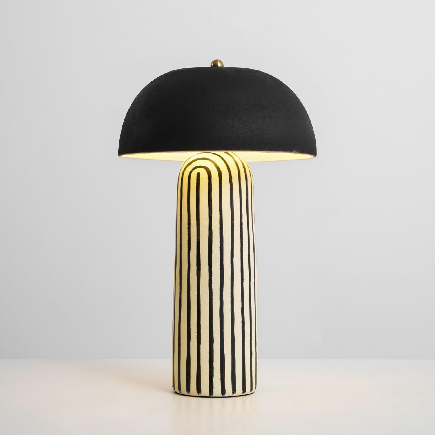 Lampă de masă Stria 