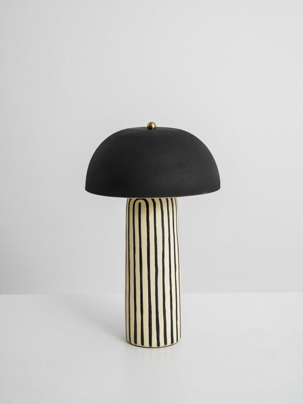 Lampă de masă Stria 