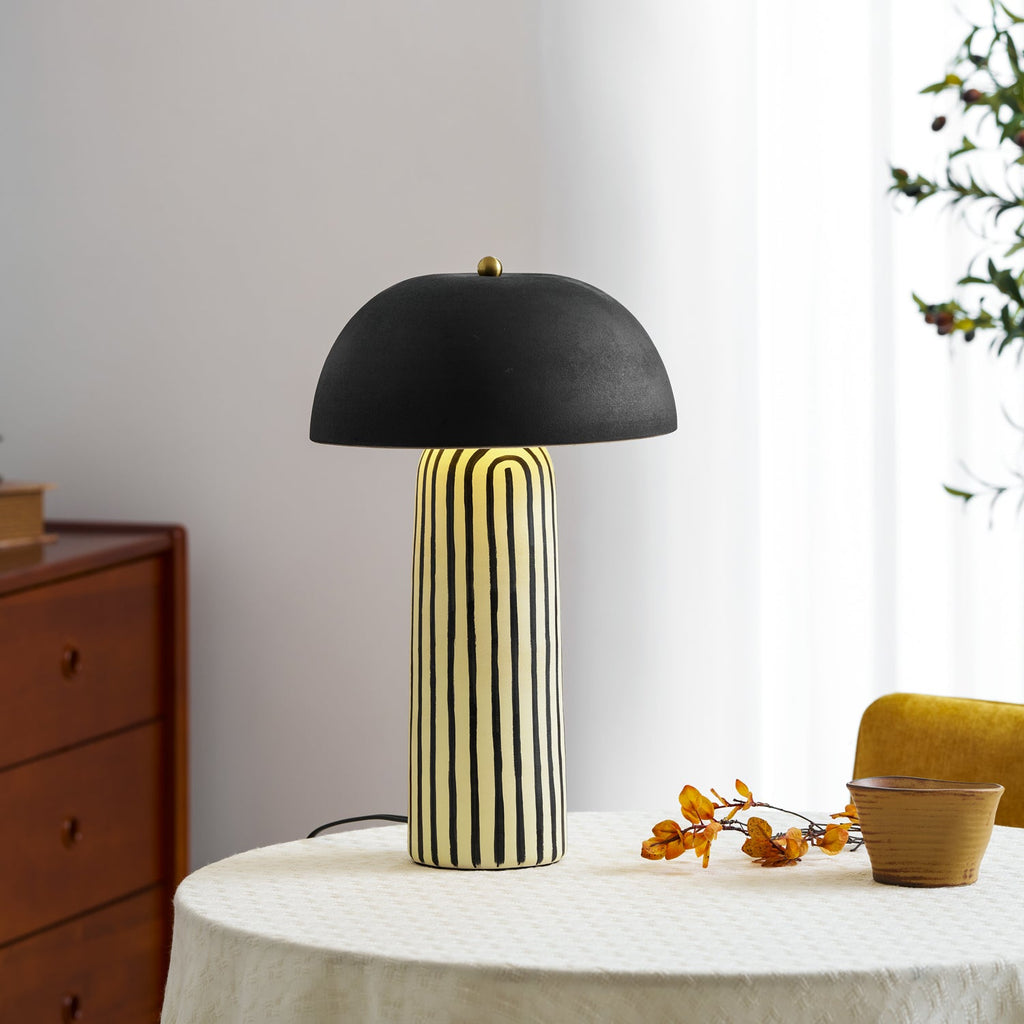 Lampă de masă Stria 