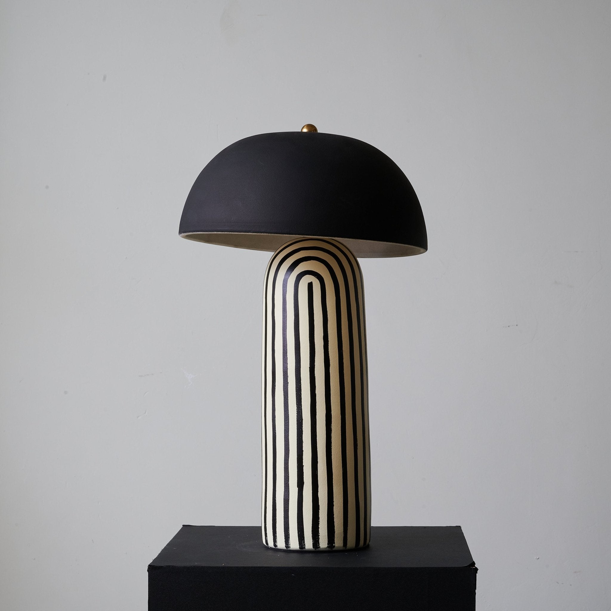 Lampă de masă Stria 