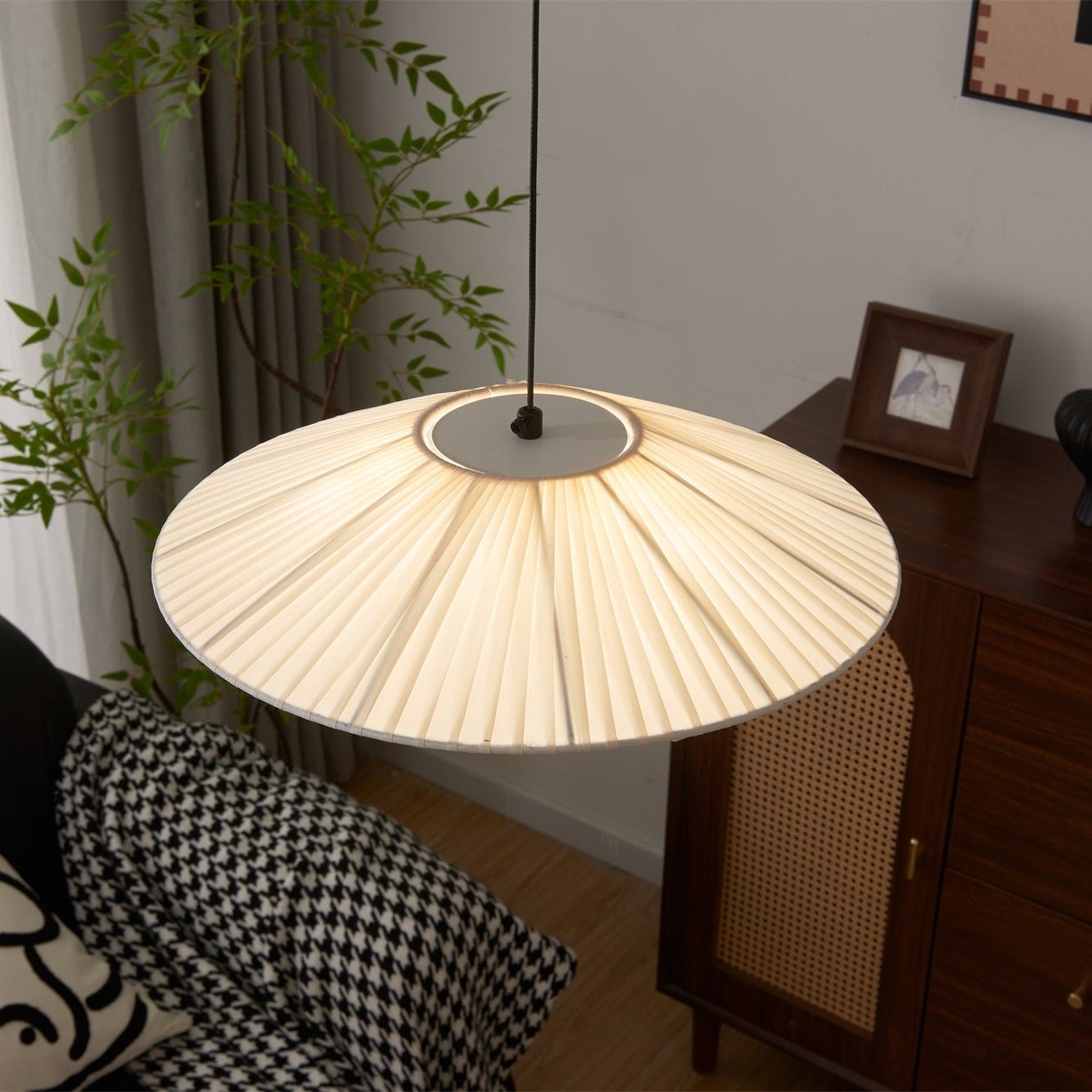 Lampă suspendată decorativă Suki
