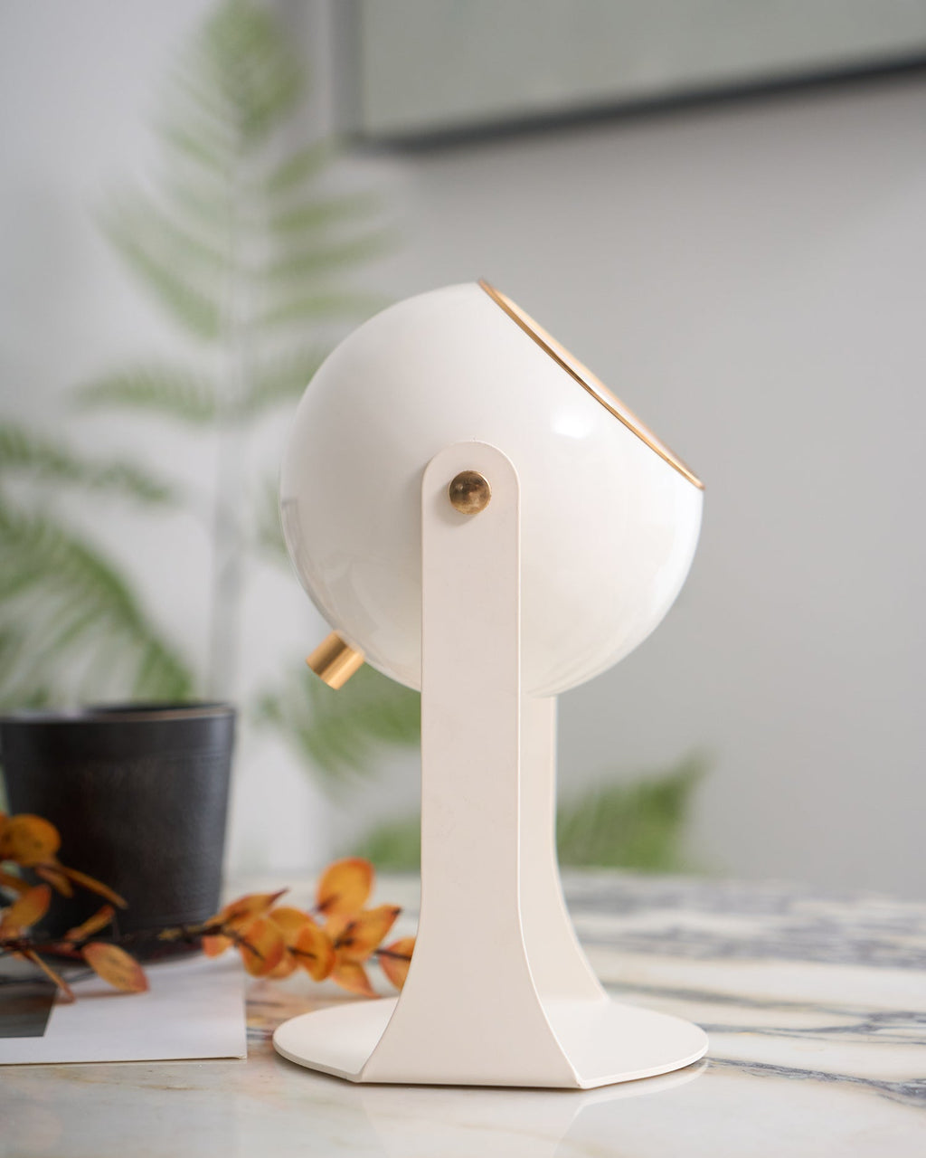 Svejk Table Lamp (Built-in Battery)