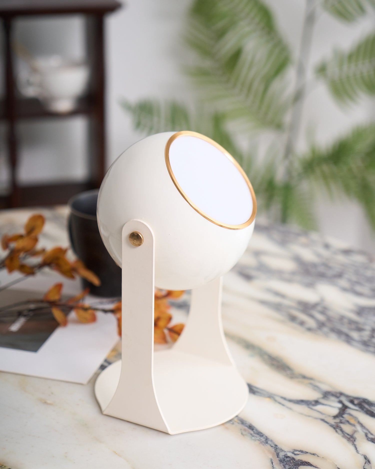 Svejk Table Lamp (Built-in Battery)