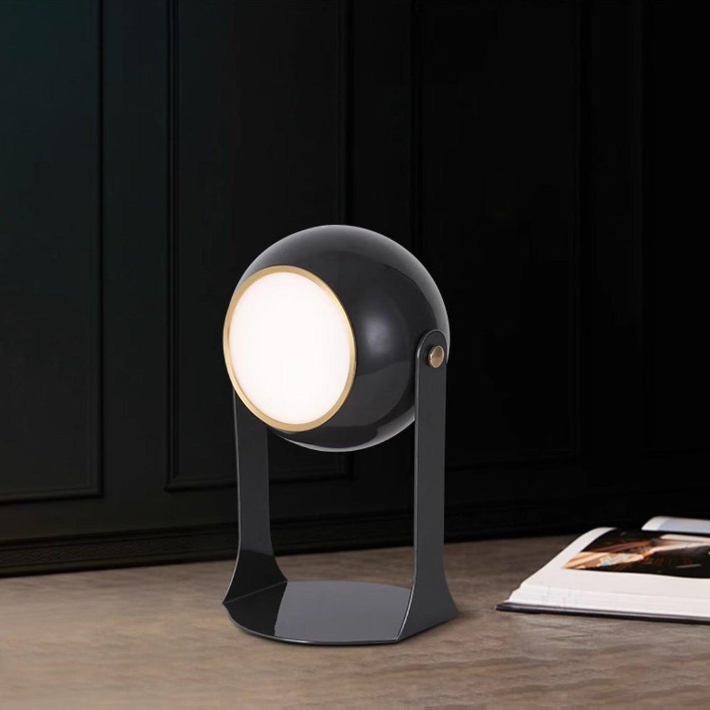Svejk Table Lamp (Built-in Battery)
