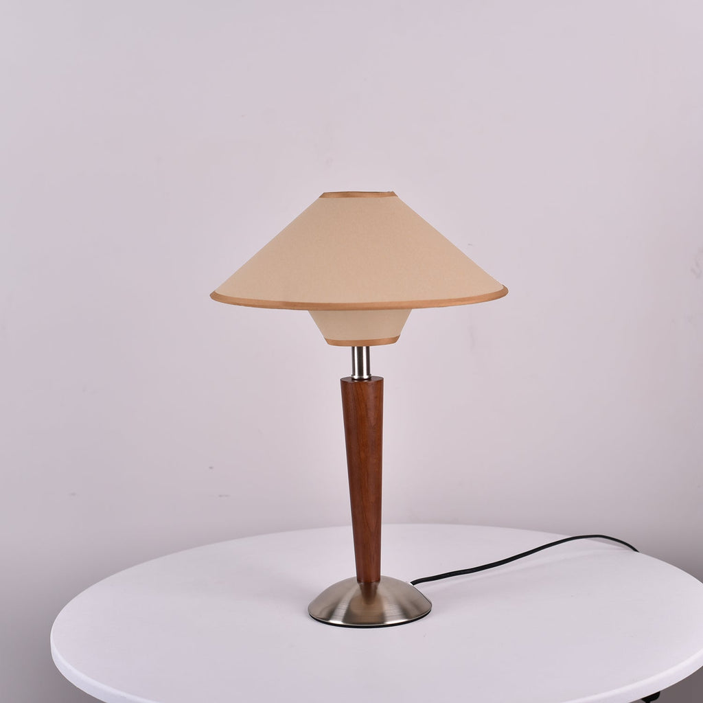Lampă de masă Talonwood 