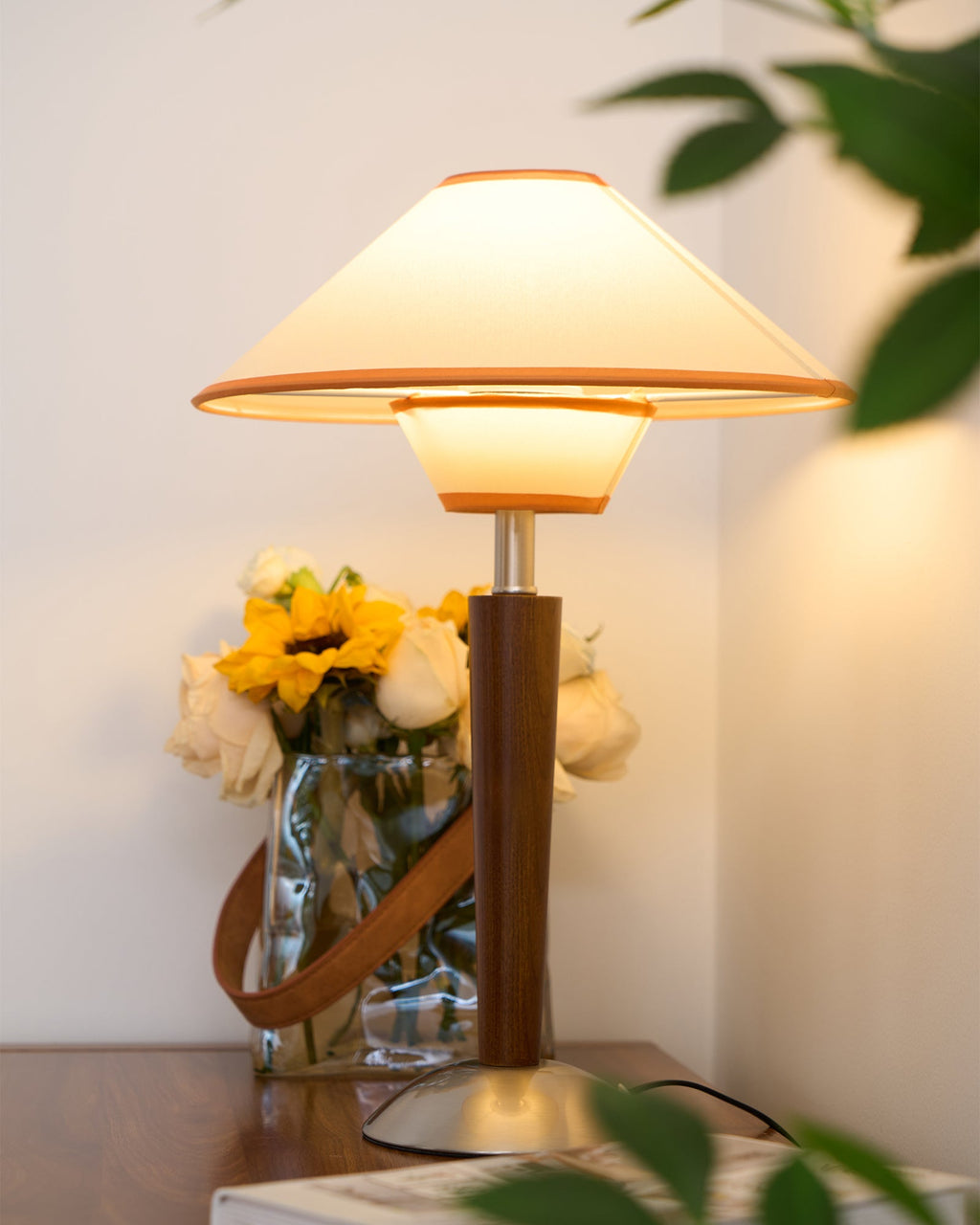 Lampă de masă Talonwood 