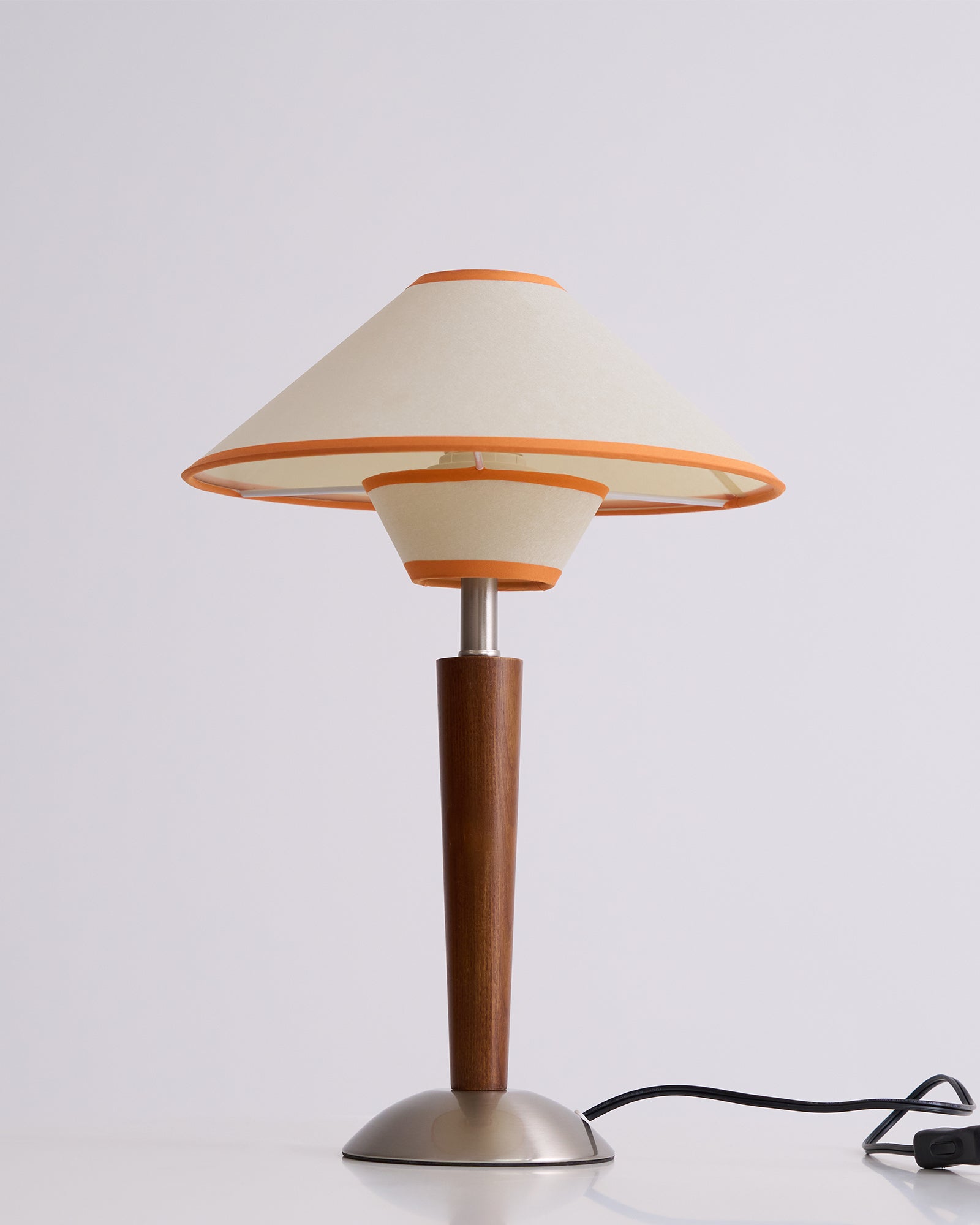 Lampă de masă Talonwood 